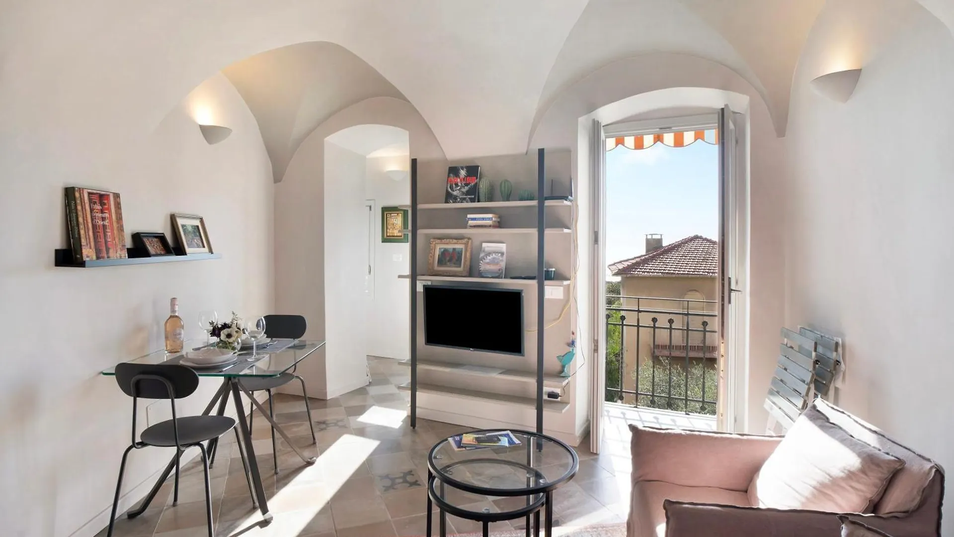 Casa Carina contacts